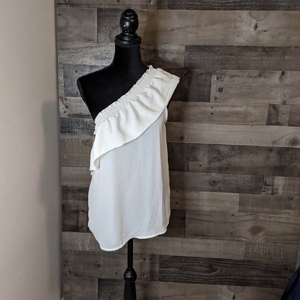 SHINESTAR ivory one shoulder top Large